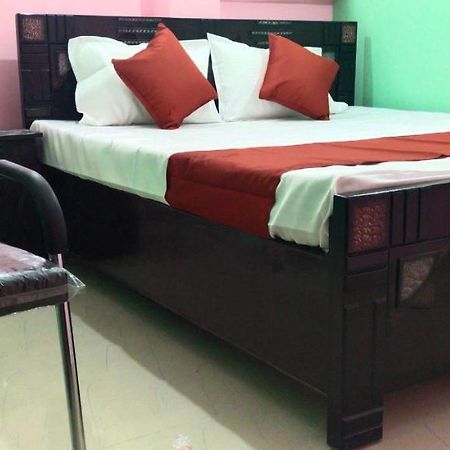 Spot On Hotel Royal Garden Danapur Luaran gambar